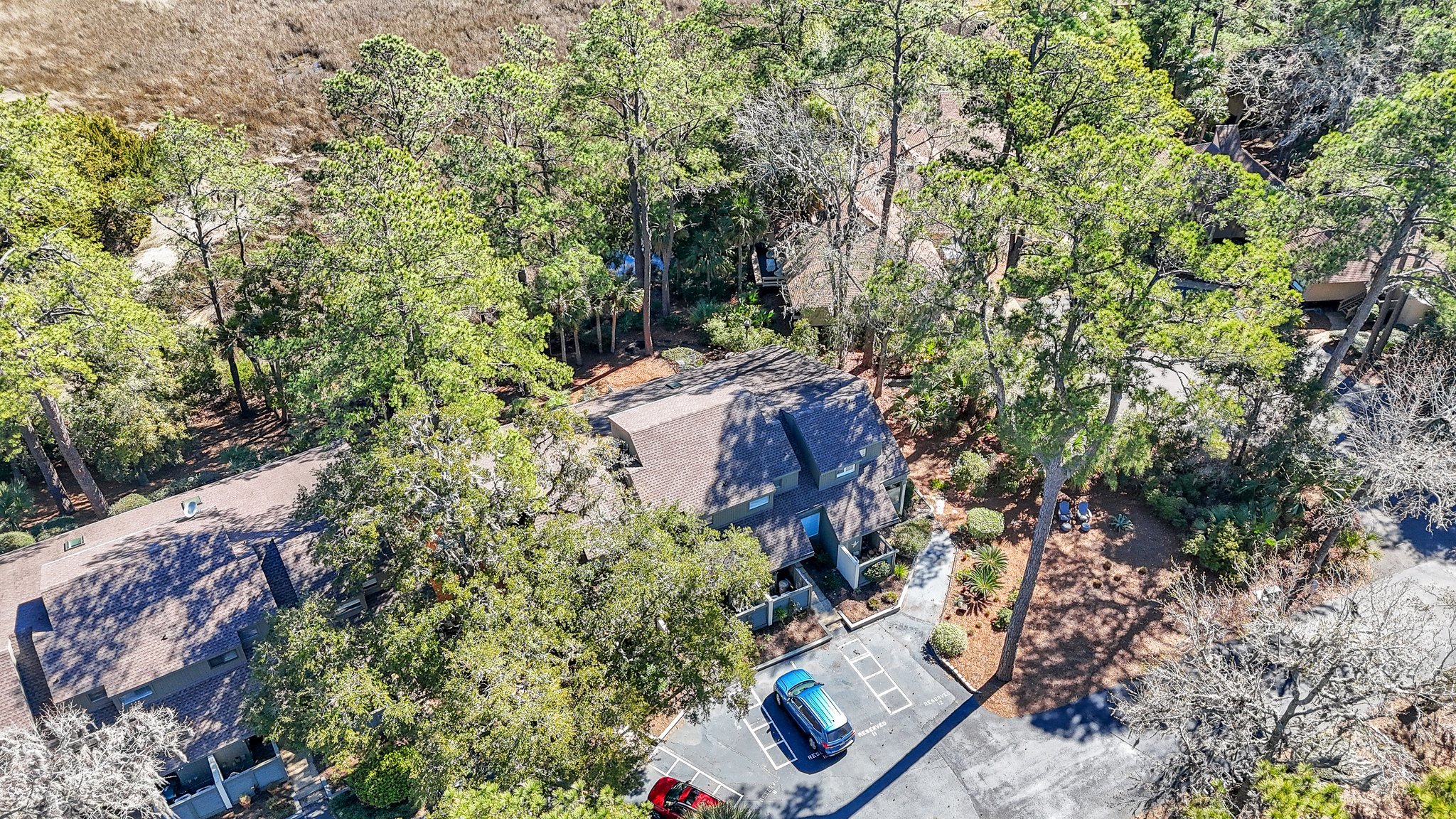10 Devils Elbow Lane exterior – Golf & marsh view home in Moss Creek