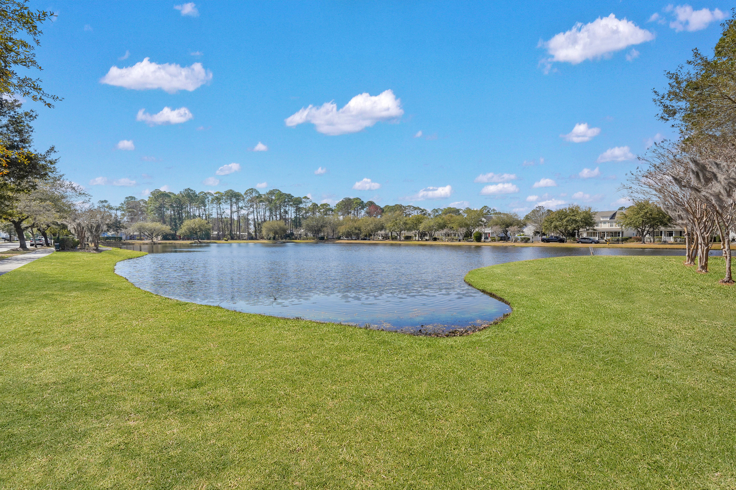 Allison Cobb guides Bluffton and Hilton Head buyers and sellers through every real estate decision.